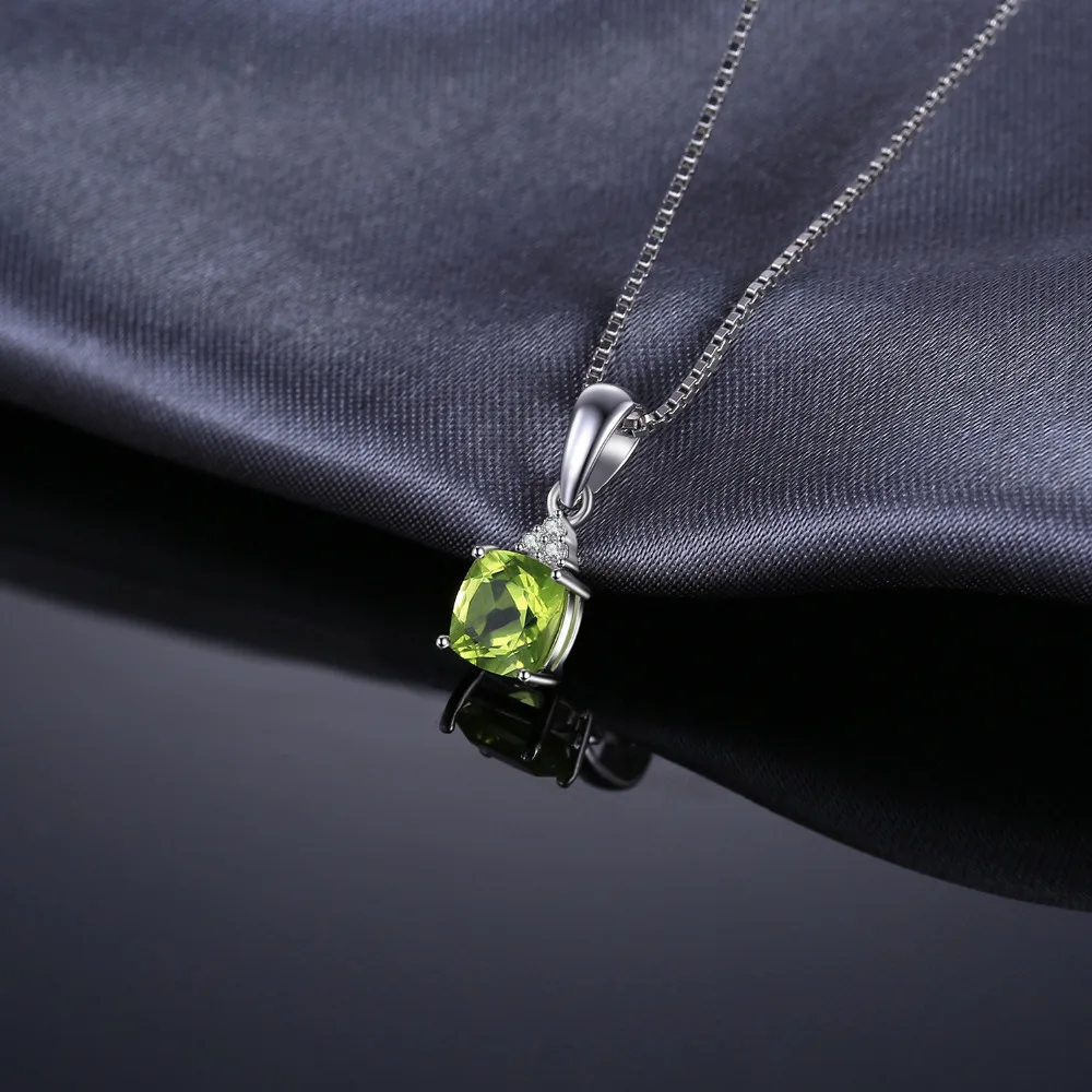 JewelryPalace 1.1ct Genuine Natural Peridot 925 Sterling Silver Pendant Necklace ·Fine Gemstone Choker for Women