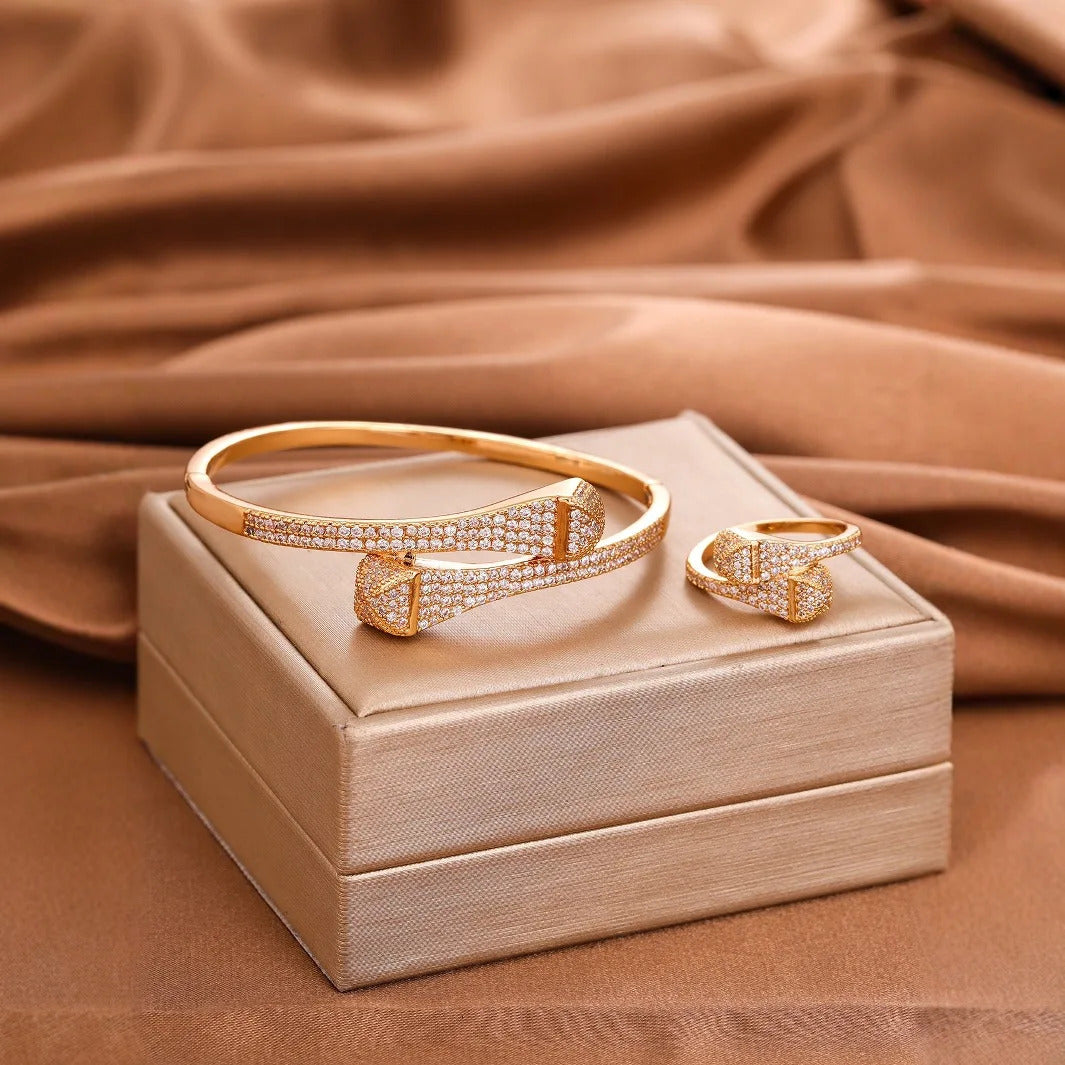 New South Korea Exquisite Geometric Suit Bracelet ·Sweet, Elegant, All-Match Fashion Bracelet for Women