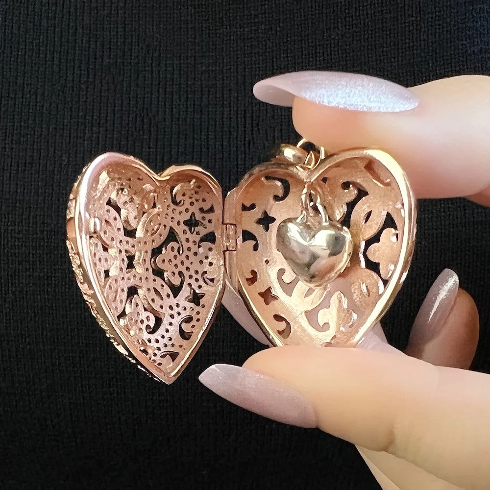 The Pendant Love Heart Locket you're describing sounds like a beautiful piece of jewelry that combines style, sentiment, and quality. Here? a breakdown of its key features: