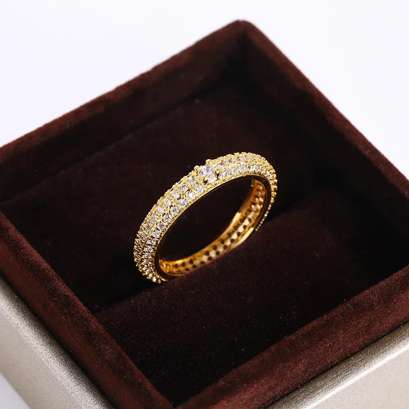 High-Quality Geometric White Zircon Ring ·925 Silver Plated in Yellow Gold & Rose Gold for Women